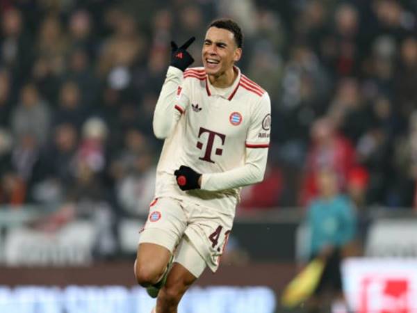 Tin Bayern 11/11: Musiala tỏa sáng giúp Bayern đánh bại St Pauli