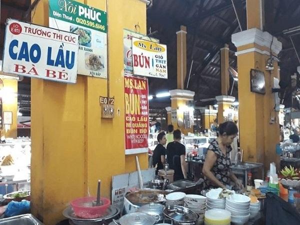 Quán cao lầu Bà Bé – Chợ Hội An là câu trả lời cao lầu ăn ở đâu ngon