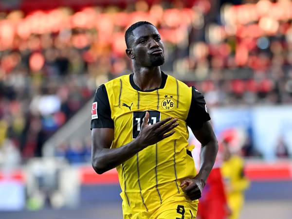 Tin Barca 11/10: Barcelona dẫn đầu cuộc đua giành Guirassy Tin Barca 11/10: Barcelona dẫn đầu cuộc đua giành Guirassy