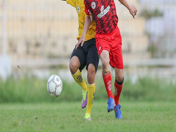 Khám phá cách lừa bóng qua người các cầu thủ nên biết