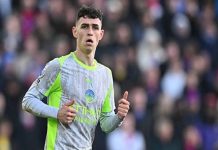 Tin Man City: Phil Foden tự trách dù đội đại thắng Phil Foden tự phê bình màn trình diễn hiệp một