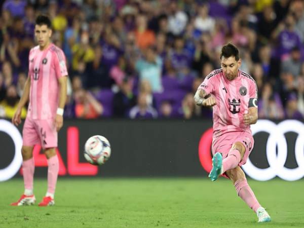 Bóng đá QT: Lionel Messi xác lập cột mốc khủng