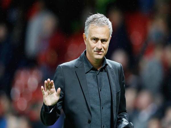 Tin BĐQT: HLV Jose Mourinho muốn trở lại dẫn dắt Real Madrid