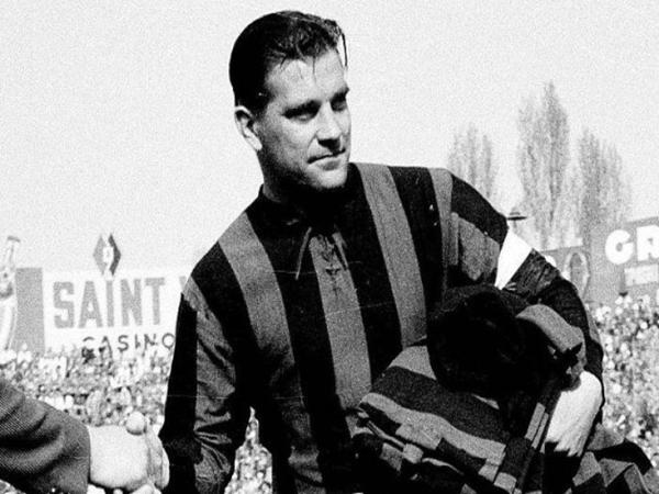 Tiền đạo AC Milan Tiền đạo AC Milan